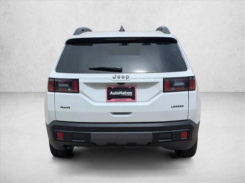 New 2026 Jeep Cherokee Laredo AWD/4WD image 7