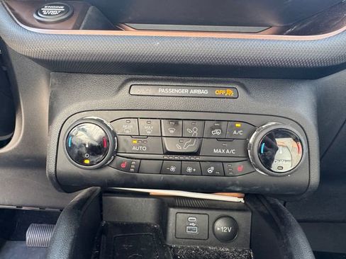 Used 2022 Ford Bronco Sport Outer Banks w/ Tech Package image 23