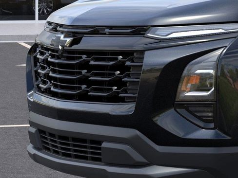 New 2026 Chevrolet Equinox LT w/ Midnight Edition image 13