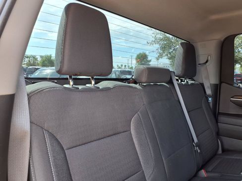 Used 2022 Chevrolet Silverado 1500 RST AWD/4WD image 15