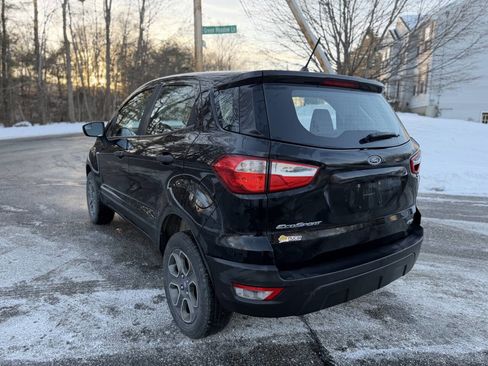 Used 2018 Ford EcoSport S image 5