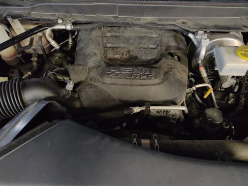 Used 2021 RAM 2500 Tradesman AWD/4WD image 30