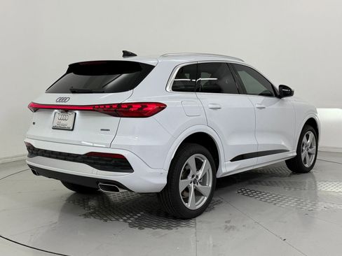 New 2025 Audi Q5 Premium Plus image 9