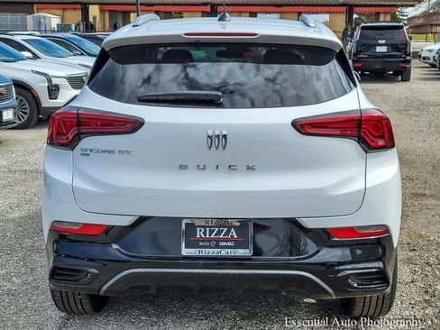 New 2025 Buick Encore GX Sport Touring image 5