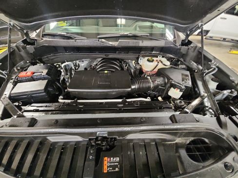 Certified 2025 Chevrolet Silverado 1500 High Country AWD/4WD image 25