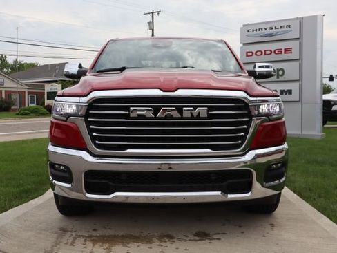 Used 2026 RAM 1500 Laramie AWD/4WD image 6