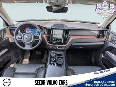 Used 2023 Volvo XC60 B5 Ultimate AWD/4WD image 22