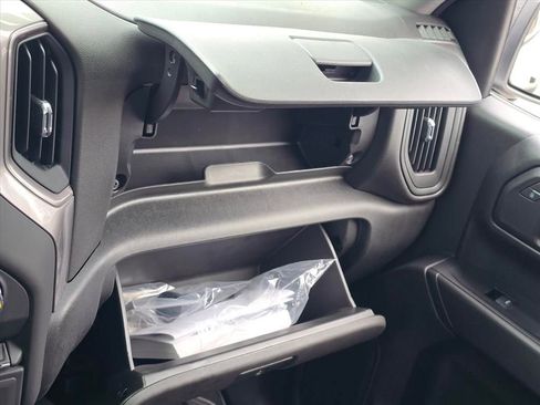 Certified 2023 Chevrolet Silverado 1500 W/T w/ WT Value Package image 21