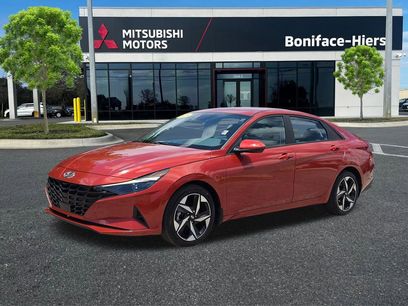 Used 2023 Hyundai Elantra SEL w/ Convenience Package