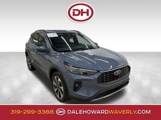 Used 2025 Ford Escape Platinum AWD/4WD 360° Tour