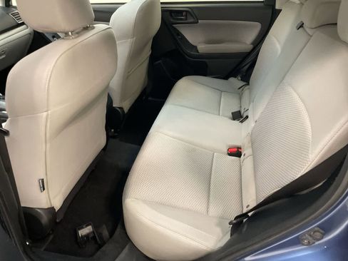 Used 2017 Subaru Forester 2.5i Premium w/ All-Weather Package image 19