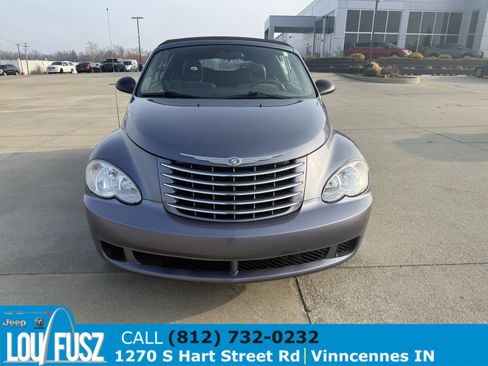 Used 2007 Chrysler PT Cruiser Convertible w/ Spring Special Group image 2