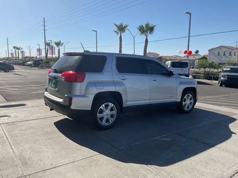 Used 2017 GMC Terrain SLE FWD image 7