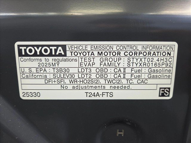 Certified 2025 Toyota 4Runner TRD Off-Road Premium w/ Tow Technology Package AWD/4WD image 22