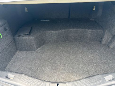 Used 2017 Ford Fusion SE image 25