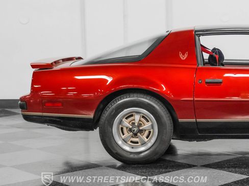 Used 1987 Pontiac Firebird Coupe image 27