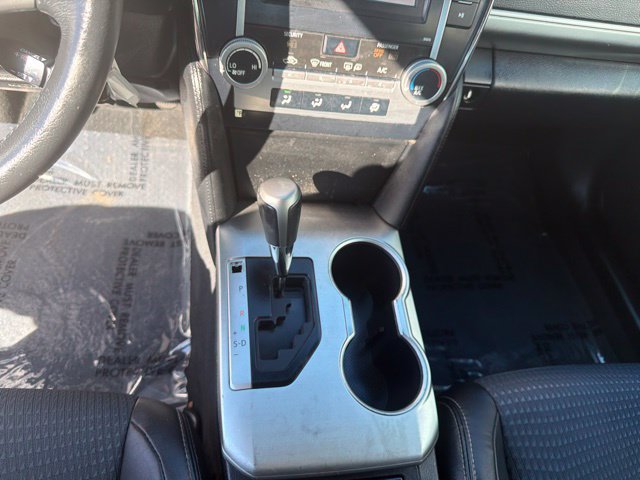 Used 2013 Toyota Camry SE FWD image 13