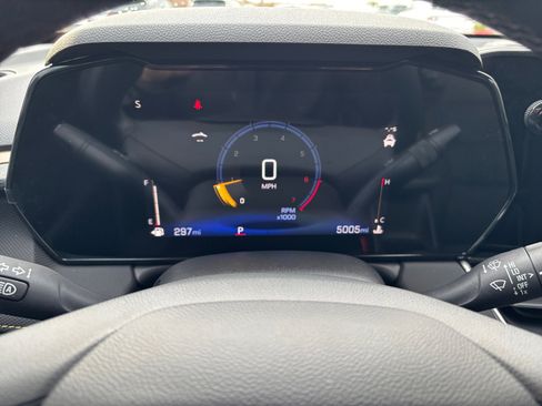 Used 2025 Chevrolet TrailBlazer ACTIV w/ Convenience Package image 10