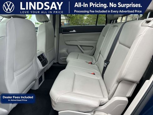 Used 2018 Volkswagen Atlas SEL AWD/4WD image 16