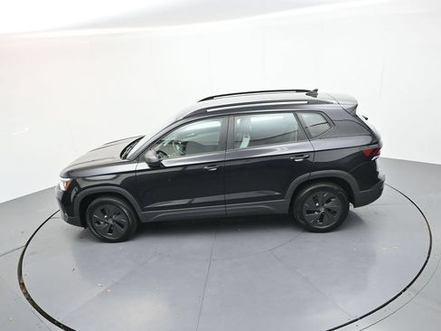 Used 2025 Volkswagen Taos S FWD image 25