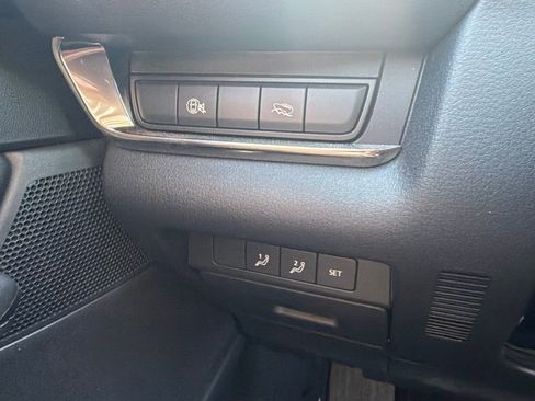 Used 2025 MAZDA CX-30 AWD 2.5 S w/ Preferred Package image 17
