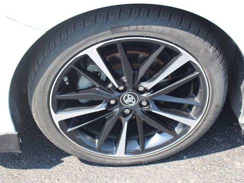 Used 2018 Toyota Camry XSE w/ Driver Assist Package FWD image 8