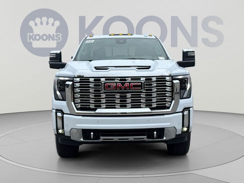 New 2026 GMC Sierra 2500 Denali w/ Denali Reserve Package AWD/4WD image 11