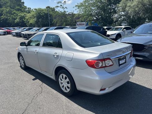 Used 2013 Toyota Corolla L FWD image 6