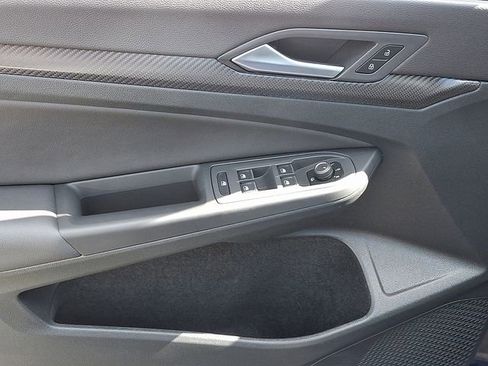 Used 2023 Volkswagen Golf 20th Anniversary Edition image 19
