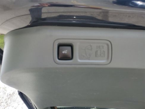 Used 2019 Lincoln Navigator Select image 7