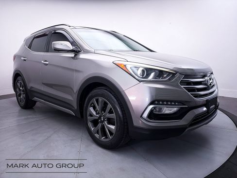 Used 2018 Hyundai Santa Fe Sport FWD image 1