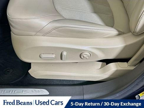 Used 2020 Buick Envision Preferred w/ LPO, Cargo Package AWD/4WD image 25