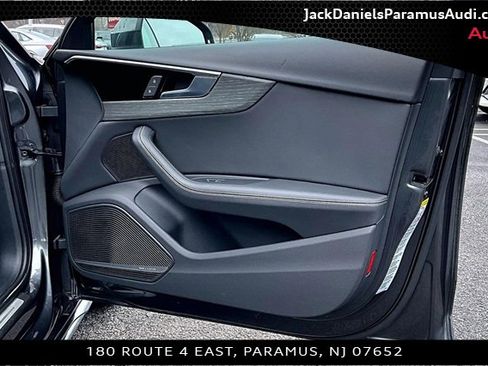 Used 2022 Audi A4 2.0T Premium Plus w/ Premium Plus Package image 16