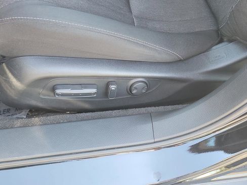 Used 2023 Honda Accord EX image 25