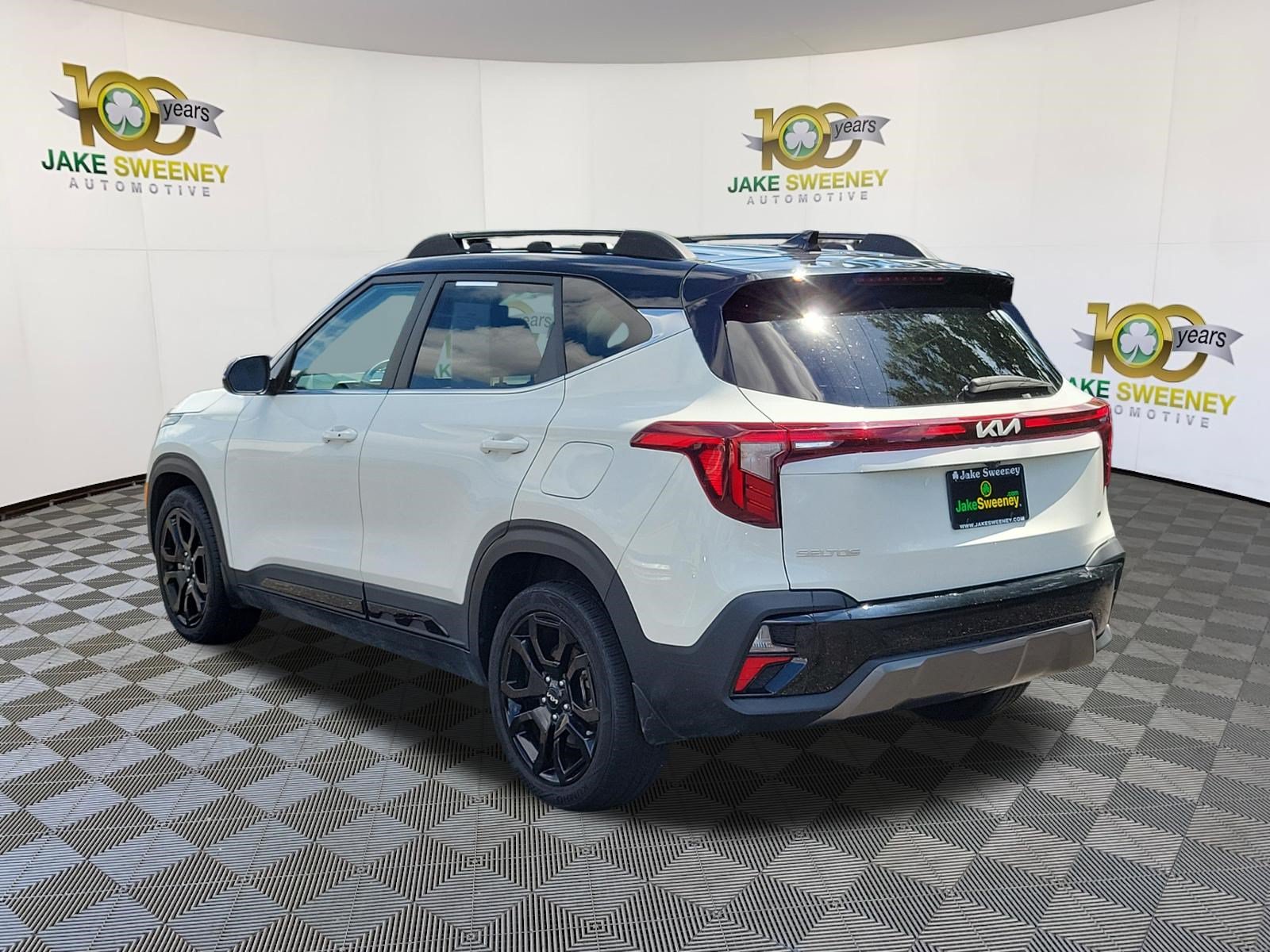 Used 2024 Kia Seltos X-Line AWD/4WD image 4