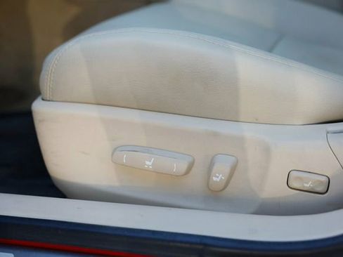 Used 2011 Lexus GS 450h w/ Preferred Accessory Package image 51