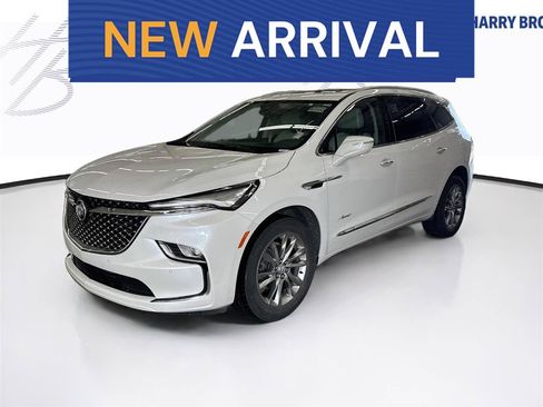 Used 2023 Buick Enclave Avenir w/ Trailering Package, 5000 lbs. AWD/4WD image 1