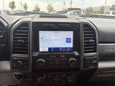 Used 2019 Ford F250 XLT w/ XLT Value Package AWD/4WD image 24