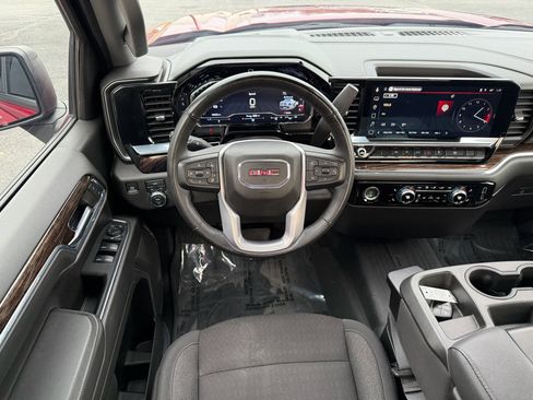 Used 2023 GMC Sierra 1500 Elevation image 15