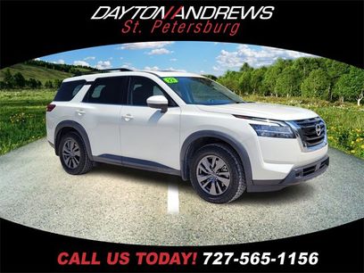 Used 2022 Nissan Pathfinder SV w/ SV Premium Package