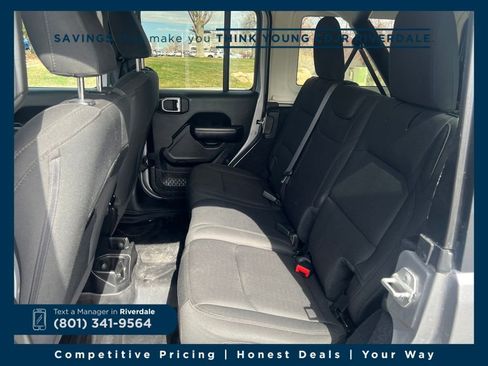 Used 2020 Jeep Wrangler Unlimited Sport S image 24