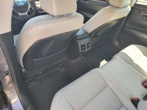 Used 2014 Lexus ES 350 w/ Premium Package FWD image 12