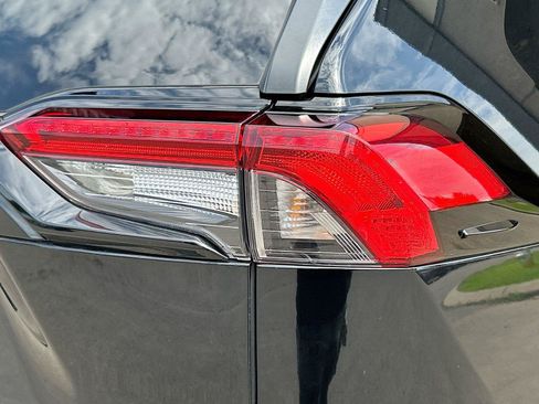 Used 2024 Toyota RAV4 XLE Premium FWD image 11
