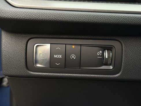 New 2026 Chevrolet Traverse LT image 21