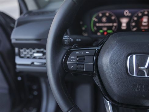 Used 2024 Honda Accord Touring image 20