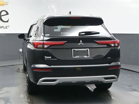 Used 2023 Mitsubishi Outlander SEL 40th Anniversary image 36