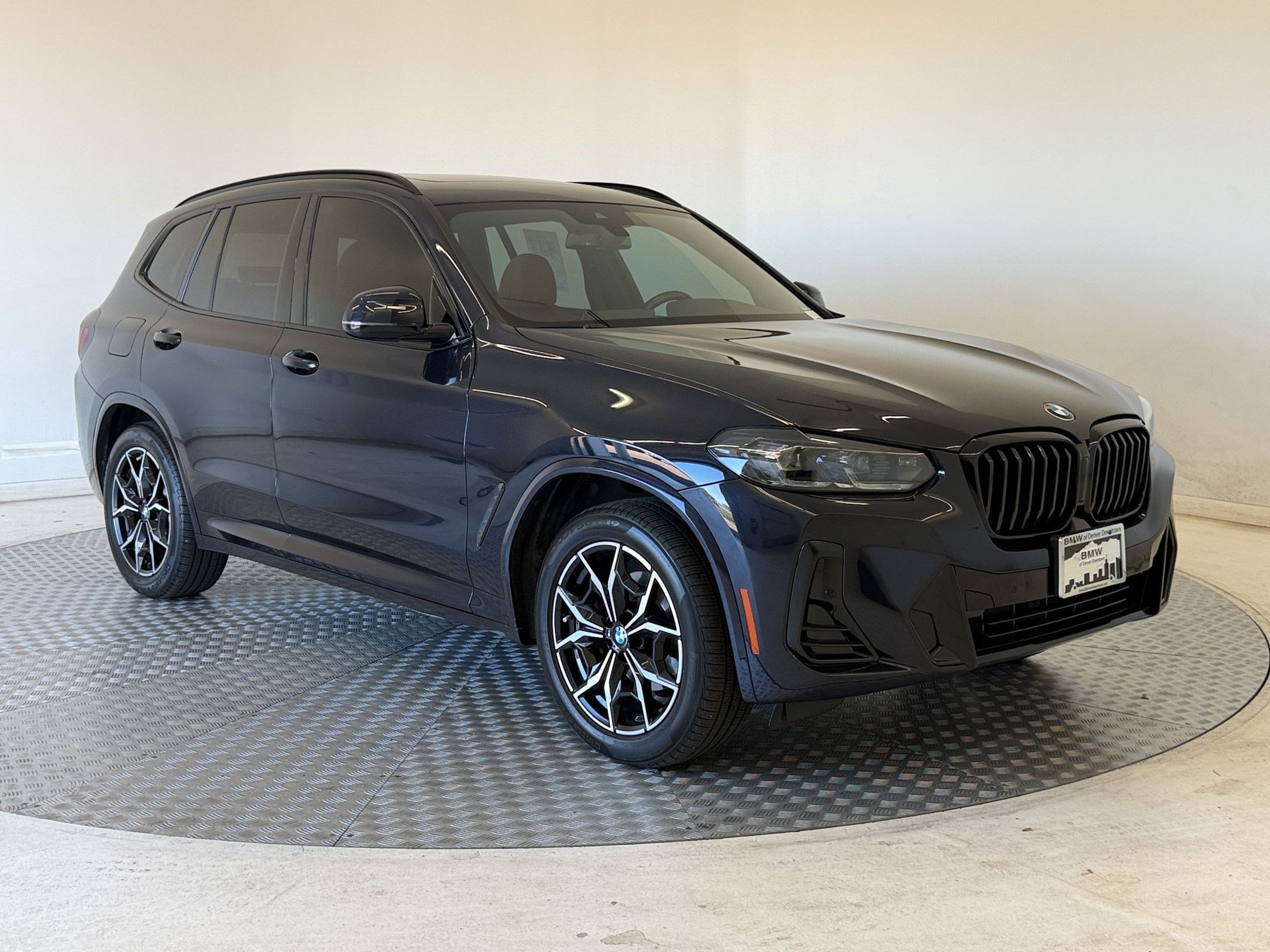 Certified 2024 BMW X3 xDrive30i w/ M Sport Package AWD/4WD image 7