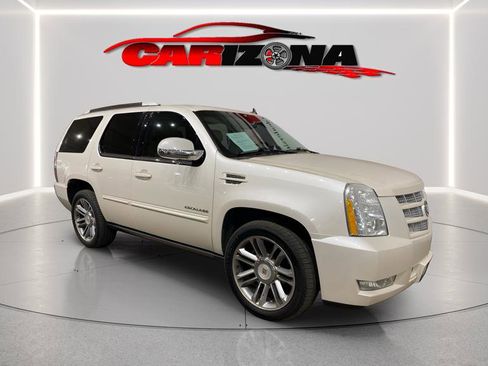 Used 2013 Cadillac Escalade Premium image 1