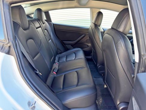 Used 2021 Tesla Model 3 Standard Range Plus RWD image 40