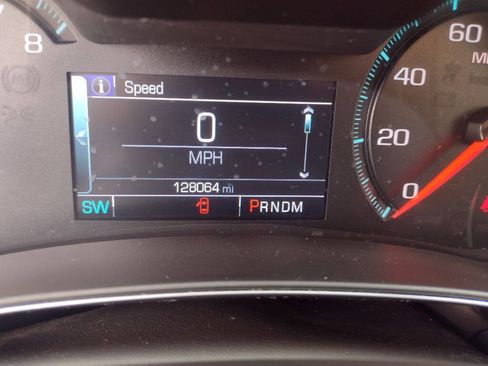 Used 2019 Chevrolet Impala LT image 14